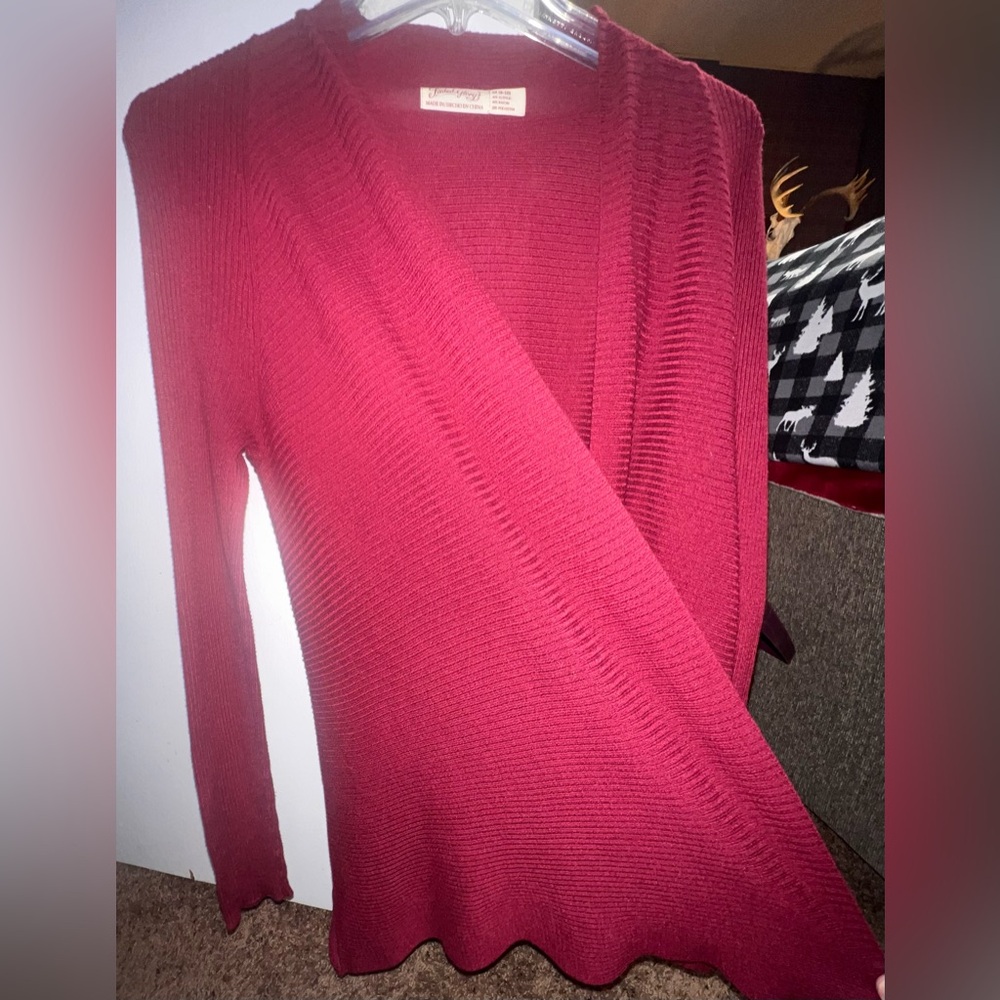 Elegant Red Women's Sweater